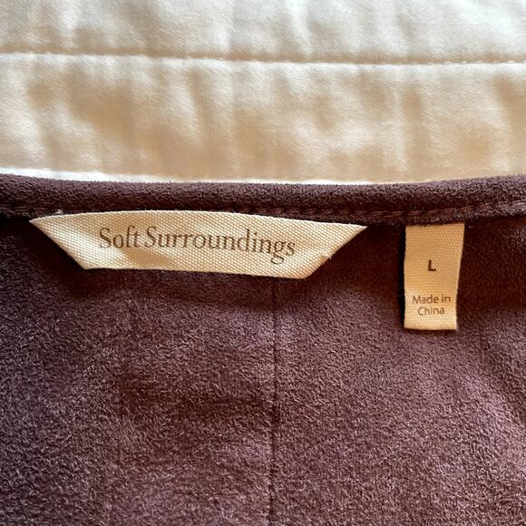 Soft Surroundings Women's Faux Suede Crochet Trim Pullover, size Large - Picture 6 of 8